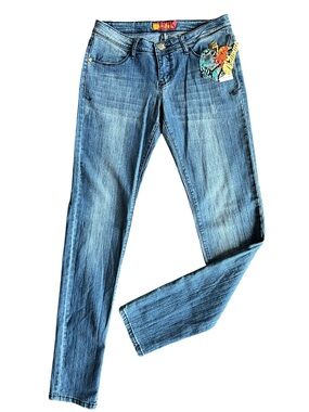 Apple Bottom Jeans Y2K Signature Apple Pocket Jean